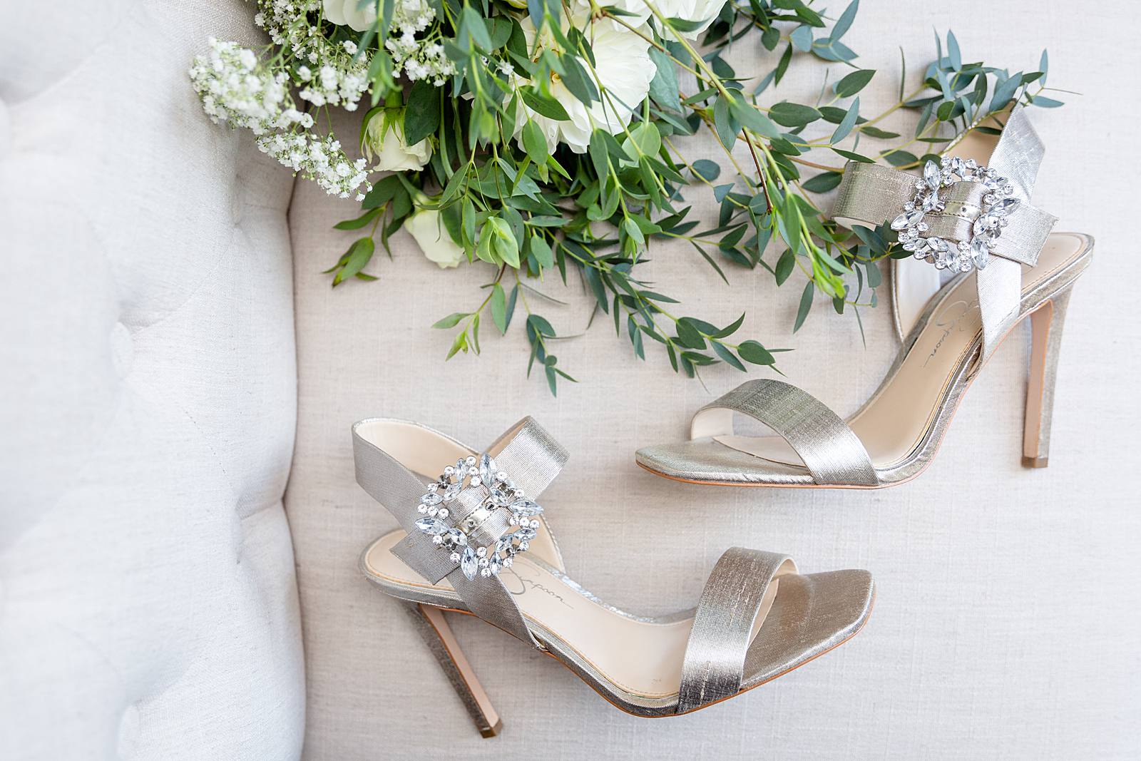 Jessica Simpson silver shoes in Hamilton Ontario wedding by photographer Dylan & Sandra